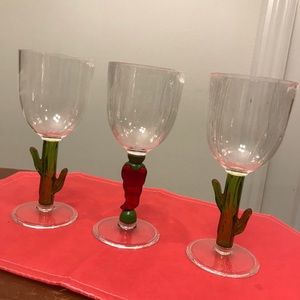 Plastic Southwest or Mexico Themed Goblets 4 pcs